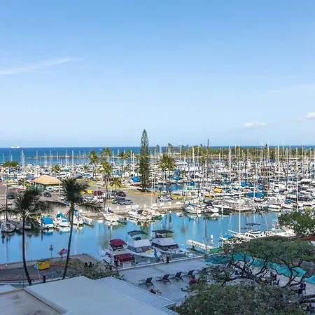 @ Marbella Lane - Oceanview Suite Steps To Beach